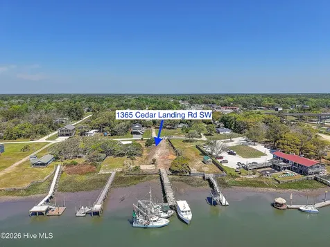 1365 Cedar Landing Road SW Supply NC 28462