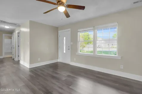310 Jacqueline Drive Havelock NC 28532