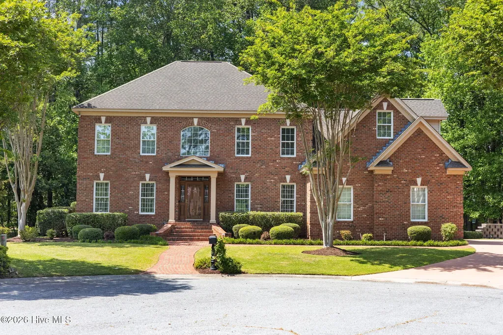 2800 Marylebone Circle Greenville NC 27858