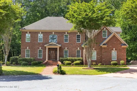 2800 Marylebone Circle Greenville NC 27858