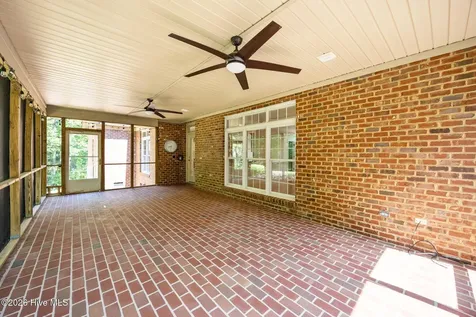 2800 Marylebone Circle Greenville NC 27858