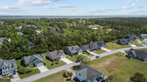 223 Taylorwood Drive Beaufort NC 28516