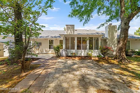 3803 Galantis Drive Morehead City NC 28557