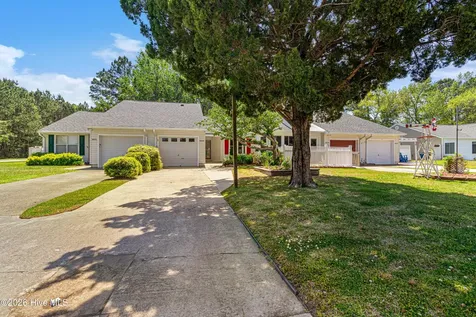 3803 Galantis Drive Morehead City NC 28557