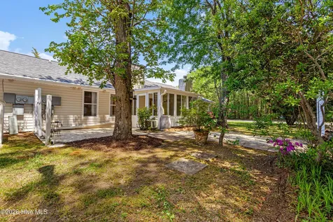 3803 Galantis Drive Morehead City NC 28557