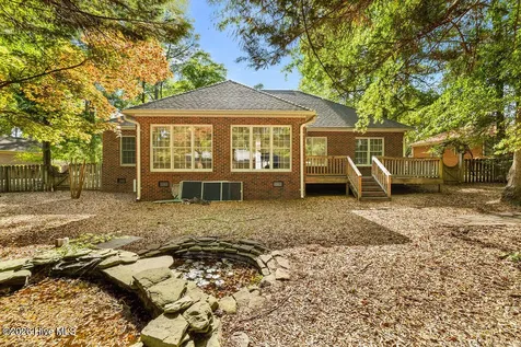 30 Oakmont Circle Pinehurst NC 28374