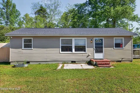 555 Cedar Street Bolton NC 28423