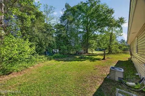 555 Cedar Street Bolton NC 28423