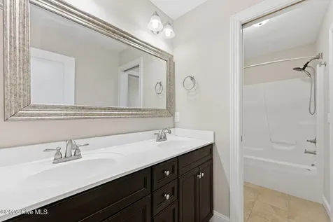 411 Ardan Oaks Circle Cape Carteret NC 28584