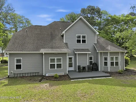 411 Ardan Oaks Circle Cape Carteret NC 28584