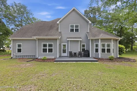 411 Ardan Oaks Circle Cape Carteret NC 28584