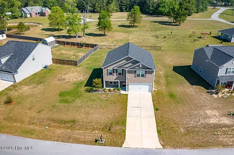 102 Tommy Lane Vanceboro NC 28586