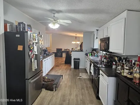 1119 Ccc Road Sneads Ferry NC 28460