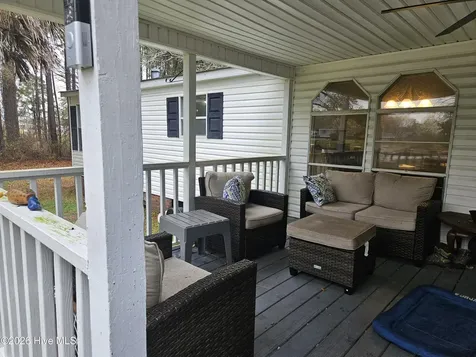 1119 Ccc Road Sneads Ferry NC 28460