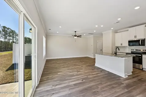 83 Commons View Drive Hampstead NC 28443