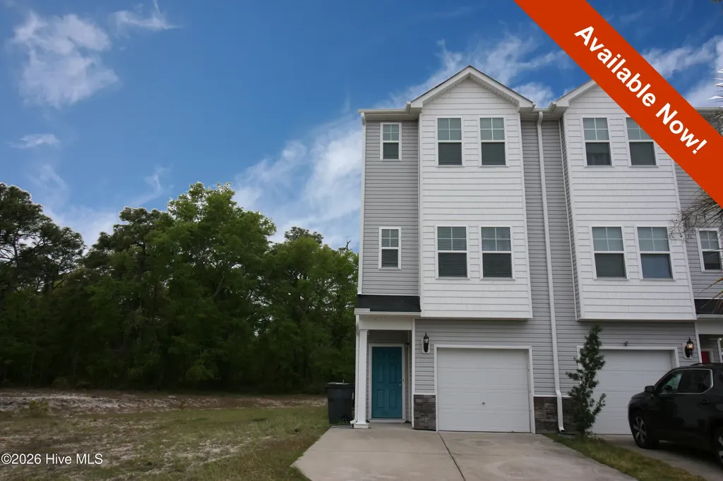 709 Elton Avenue Carolina Beach NC 28428
