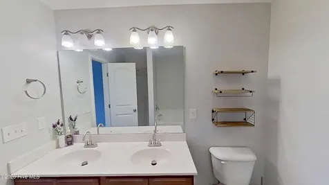 709 Elton Avenue Carolina Beach NC 28428