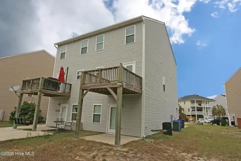 709 Elton Avenue Carolina Beach NC 28428