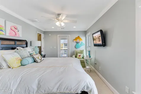 121 SE 67th Street Oak Island NC 28465