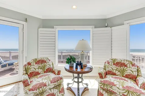 121 SE 67th Street Oak Island NC 28465