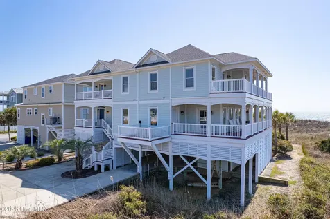121 SE 67th Street Oak Island NC 28465
