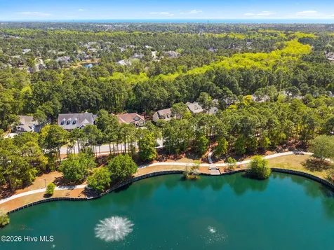 2668 Parkridge Drive Southport NC 28461