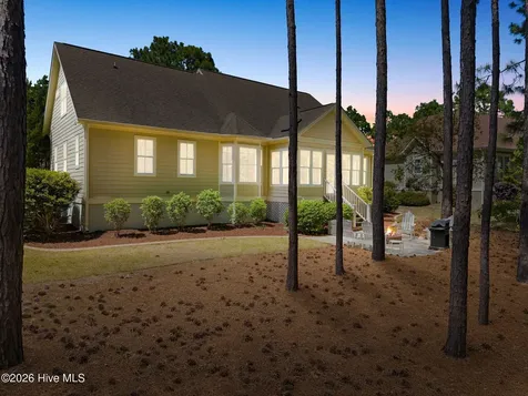 2668 Parkridge Drive Southport NC 28461