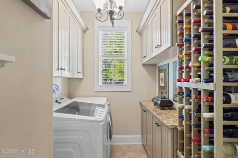 2668 Parkridge Drive Southport NC 28461