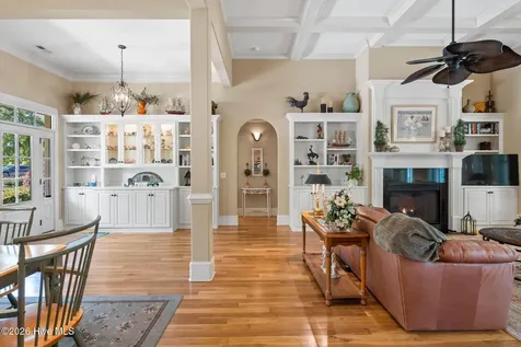 2668 Parkridge Drive Southport NC 28461