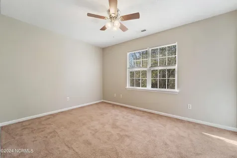 957 W Pueblo Drive Jacksonville NC 28546