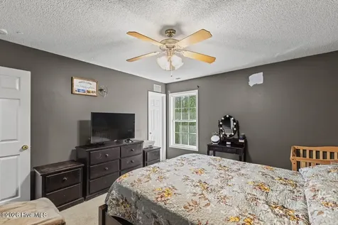 136 Constitution Avenue Jacksonville NC 28540