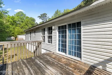 136 Constitution Avenue Jacksonville NC 28540