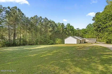 136 Constitution Avenue Jacksonville NC 28540
