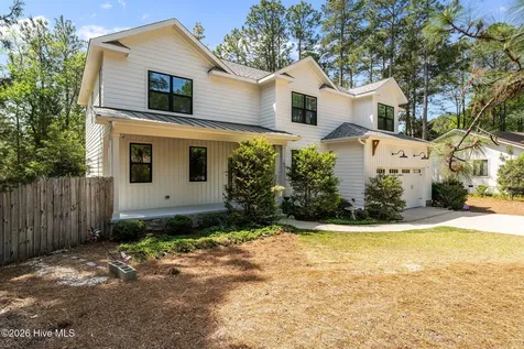6 Wilshire Lane Pinehurst NC 28374