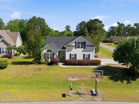 100 Mulberry Circle Hampstead NC 28443