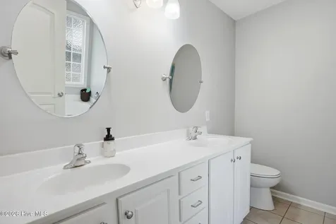 100 Mulberry Circle Hampstead NC 28443