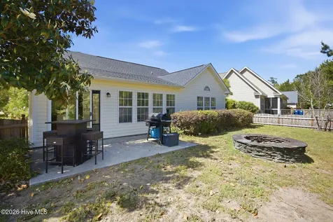 100 Mulberry Circle Hampstead NC 28443