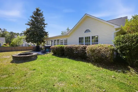 100 Mulberry Circle Hampstead NC 28443