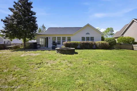 100 Mulberry Circle Hampstead NC 28443