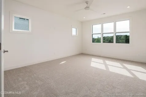 16 Pinewood Cove Snow Hill NC 28580