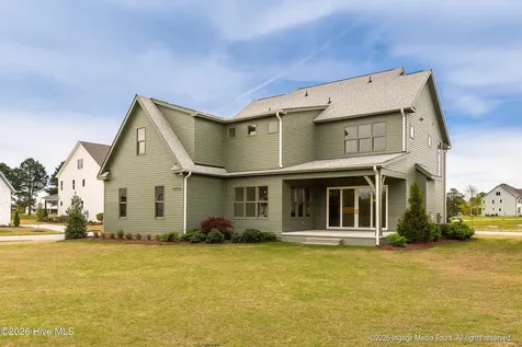 16 Pinewood Cove Snow Hill NC 28580
