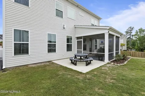 907 W Arboria Drive Hampstead NC 28443