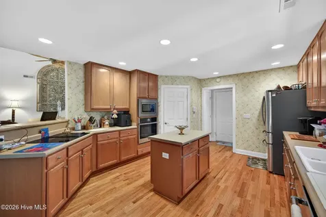 4411 Regent Drive Wilmington NC 28412