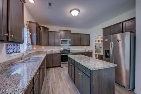 326 Station House Road New Bern NC 28562