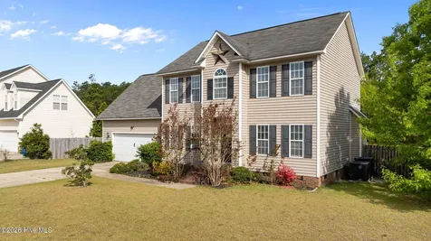 199 Fallingleaf Drive Raeford NC 28376