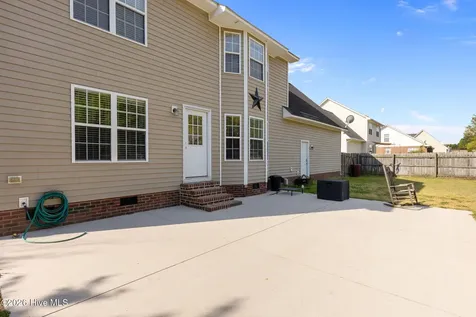 199 Fallingleaf Drive Raeford NC 28376