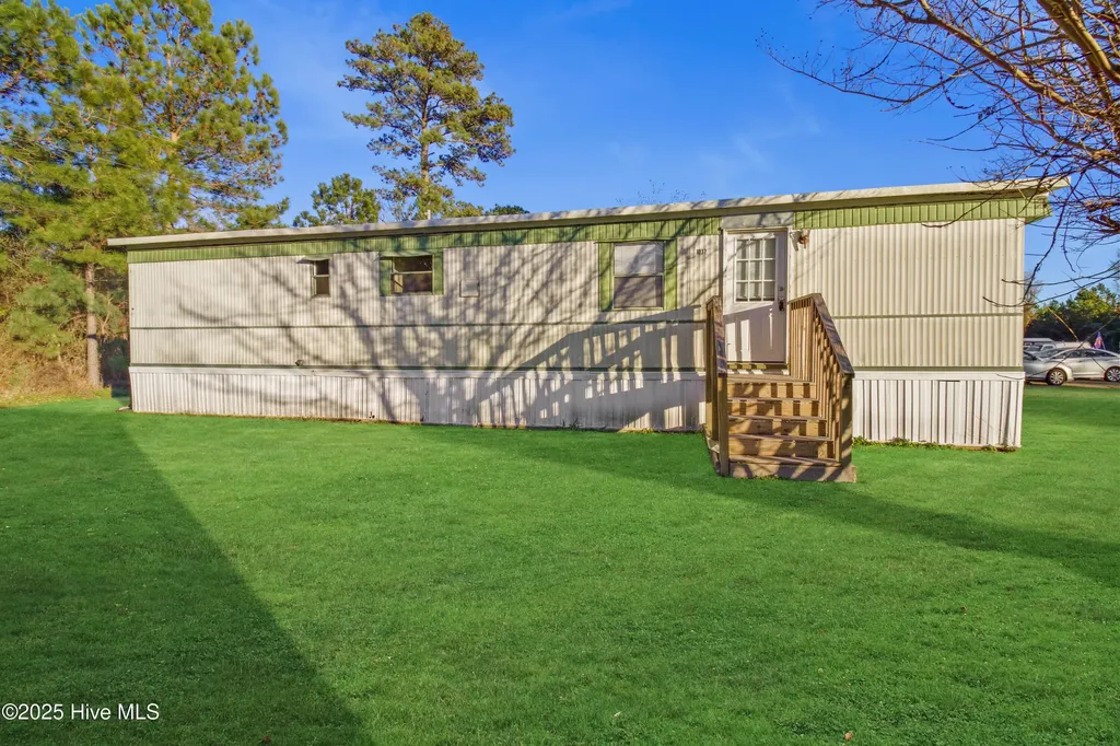 1200 Rocky Run Road Midway Park NC 28544