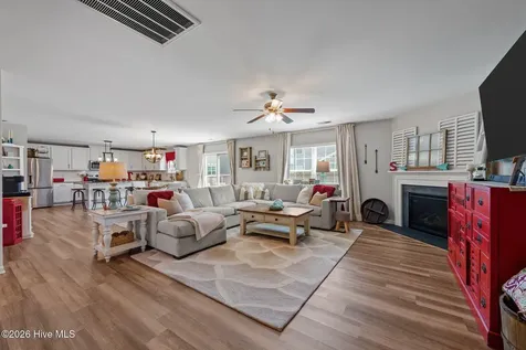 324 Frida Road New Bern NC 28560
