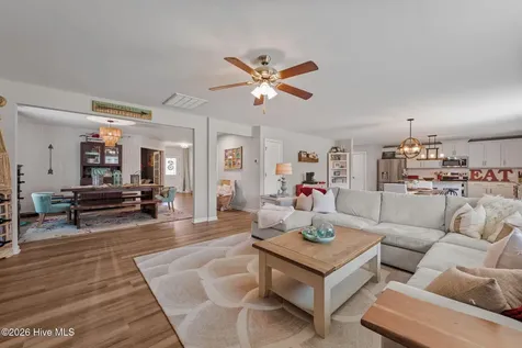 324 Frida Road New Bern NC 28560