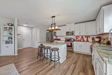 324 Frida Road New Bern NC 28560